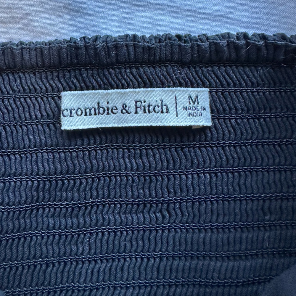 Abercrombie & Fitch Top in Size M - Picture 3 of 5